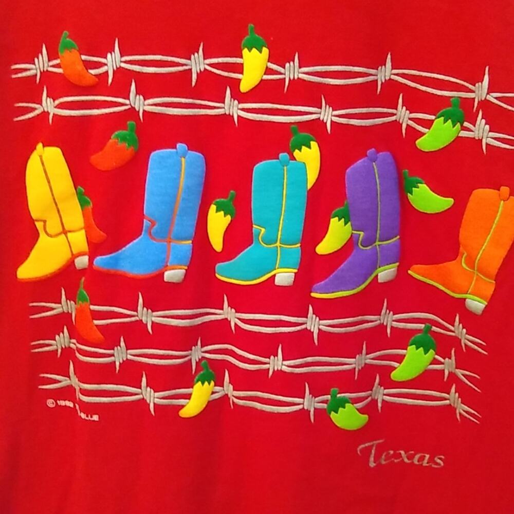 Texas Women's size XL embroidered red Boots themed t-shirt. - Picture 3 of 9
